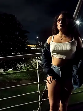 Snapshot of BRENDYTA chatting on November 2025 08:04:02 AM BRENDYTA online show from November 2025 08:04:02 AM