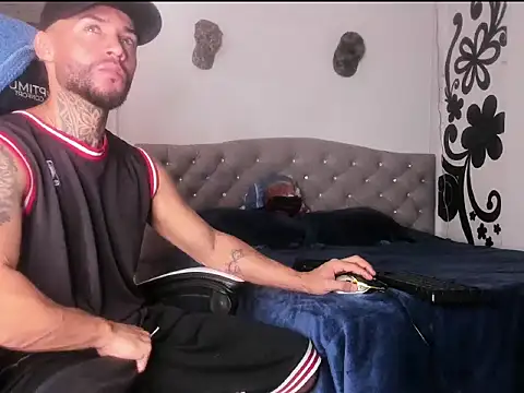 couple-hothot online show from December 2025 09:11:01 PM