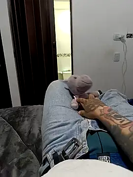 Snapshot of crazy_penis chatting on November 2025 12:10:02 AM crazy penis online show from November 2025 12:10:02 AM