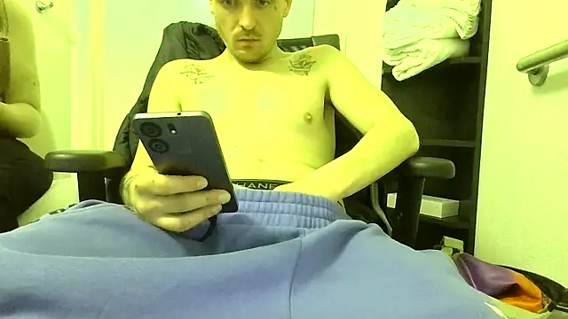 XninoXlokoX9977 online show from February 2026 07:37:01 AM