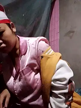 Snapshot of Mabel-122 chatting on November 2025 07:31:01 AM Mabel-122 online show from November 2025 07:31:01 AM