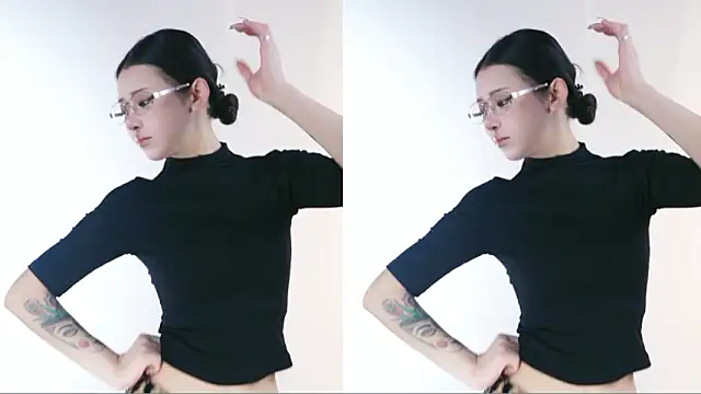 MHe-002 online show from February 2026 10:10:01 AM