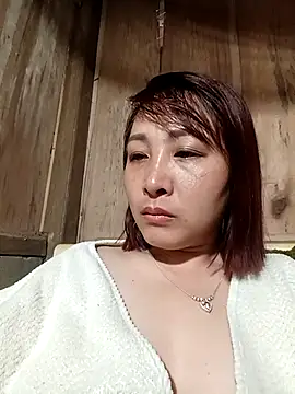 Missa-kute20 online show from February 2026 09:33:02 PM