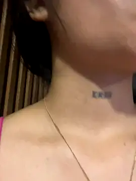  vaiolet owo online show from November 2025 06:44:01 AM