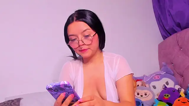 amy  a online show from February 2026 07:20:02 AM