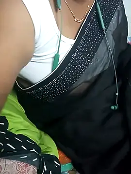 Snapshot of Rathi_telugu_couple chatting on March 2026 04:14:02 PM Rathi telugu couple online show from March 2026 04:14:02 PM