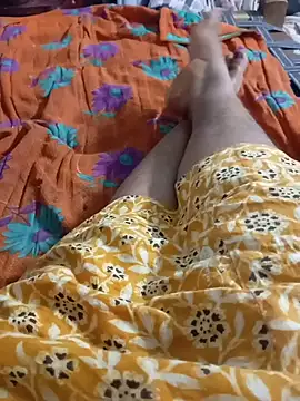 Snapshot of Rathi_telugu_couple chatting on June 2026 03:15:02 AM Rathi telugu couple online show from June 2026 03:15:02 AM