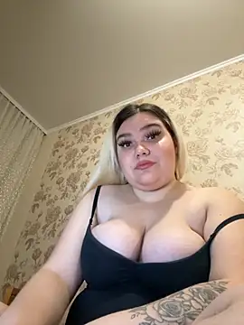 Snapshot of barbs_boobs chatting on November 2025 03:34:02 PM barbs boobs online show from November 2025 03:34:02 PM