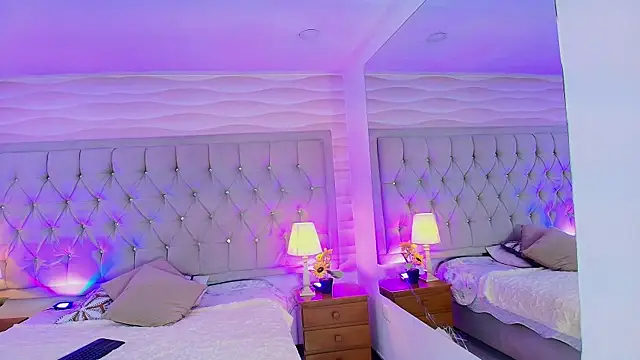 Liathompson FG online show from April 2026 09:39:33 PM