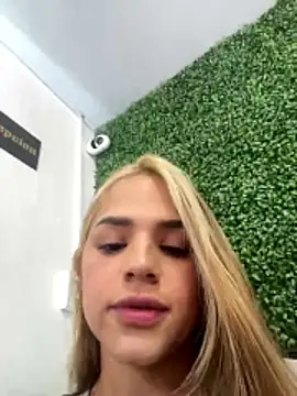 Sara  Secret online show from January 2026 06:54:01 PM