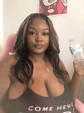 Fxncymuse online show from February 2026 04:46:01 PM