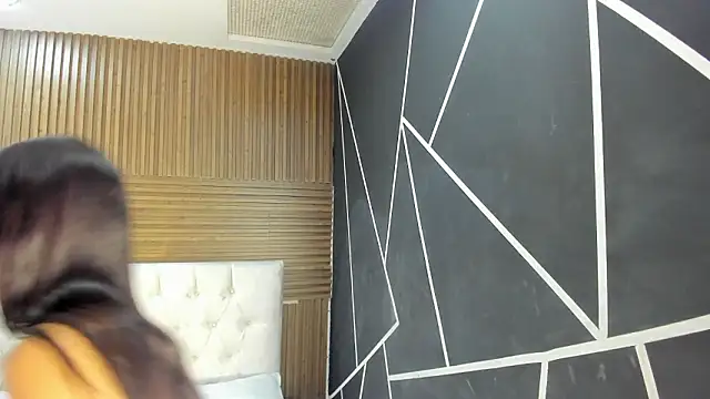 ZarinaWynne online show from March 2026 01:16:02 PM