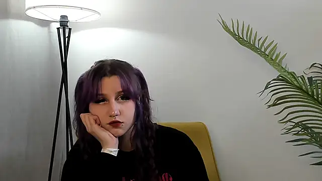 Snapshot of KishaRowsey chatting on November 2025 05:51:01 AM KishaRowsey online show from November 2025 05:51:01 AM