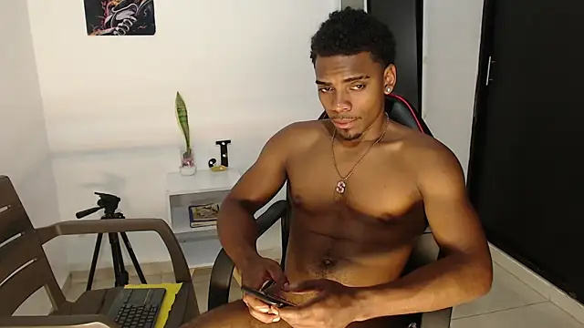 Snapshot of Jackboy_000 chatting on May 2026 01:29:01 PM Jackboy 000 online show from May 2026 01:29:01 PM