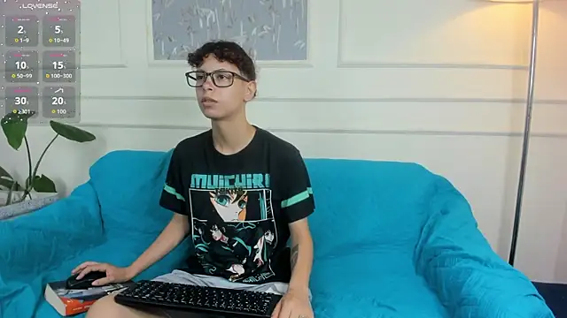 AliceMadnes online show from March 2026 02:10:01 PM