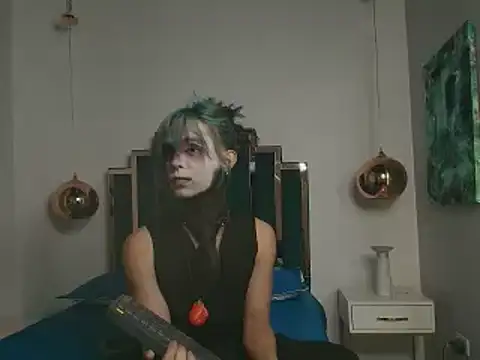 luxiel  online show from April 2026 08:53:01 PM