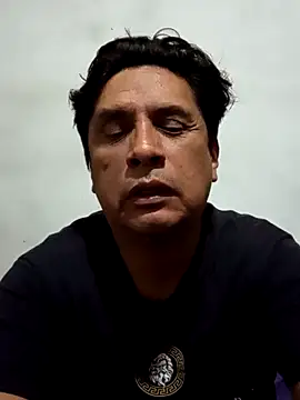 Snapshot of Jona6150 chatting on November 2025 11:49:02 PM Jona6150 online show from November 2025 11:49:02 PM