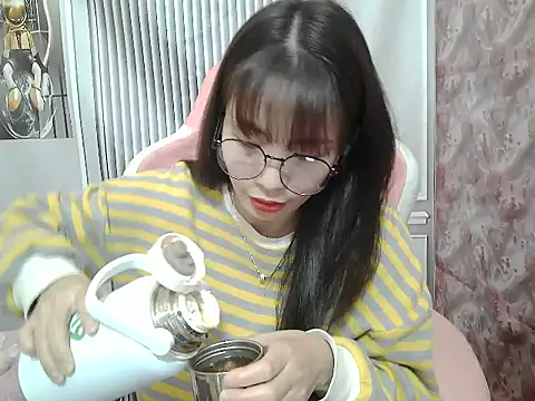 Snapshot of Ella039 chatting on January 2026 07:11:02 AM Ella039 online show from January 2026 07:11:02 AM