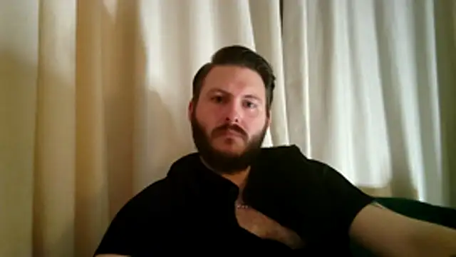 Snapshot of Dragonite2626 chatting on November 2025 10:37:01 PM Dragonite2626 online show from November 2025 10:37:01 PM