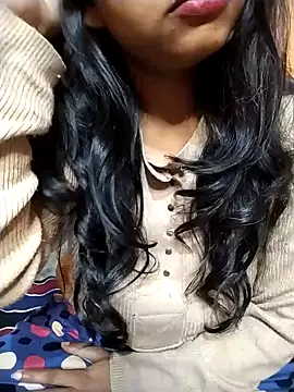 Sexy Divya   online show from February 2026 10:03:01 PM