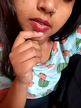 Sexy Divya   online show from March 2026 02:44:02 AM