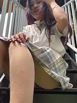 luna-sisi online show from April 2026 04:45:02 AM