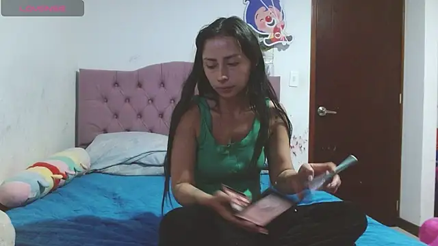 katty hottest online show from February 2026 12:32:02 PM