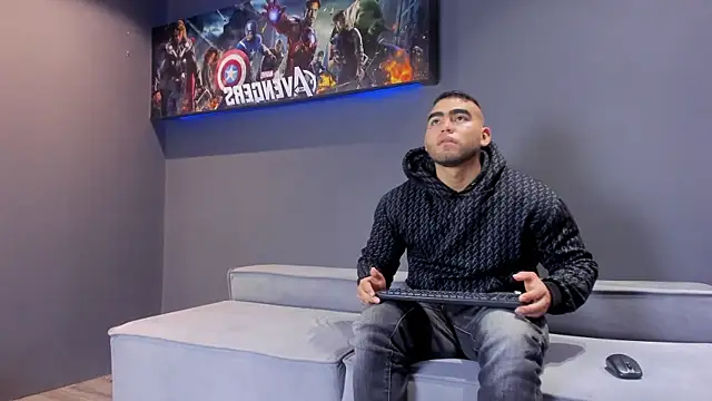 Snapshot of geremy_giroud chatting on November 2025 02:46:01 PM geremy giroud online show from November 2025 02:46:01 PM