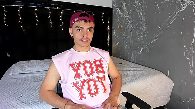 NicoKingg  online show from December 2025 04:11:02 AM