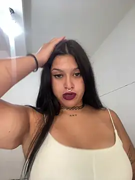 Snapshot of amazonaa9 chatting on February 2026 06:06:02 PM amazonaa9 online show from February 2026 06:06:02 PM