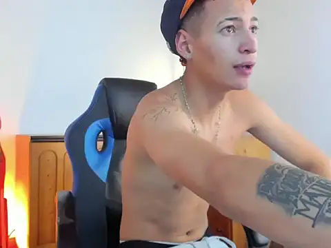 Snapshot of nick_nizz chatting on November 2025 12:26:01 PM nick nizz online show from November 2025 12:26:01 PM