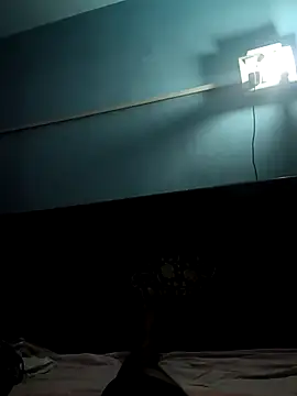 Touchmehotbitch online show from March 2026 11:30:02 PM