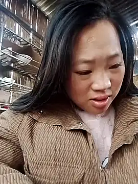 Yumiik2kk online show from November 2025 01:17:02 AM