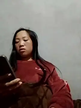 Yumiik2kk online show from December 2025 08:58:02 PM