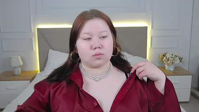 EvaNova  online show from March 2026 10:34:02 AM