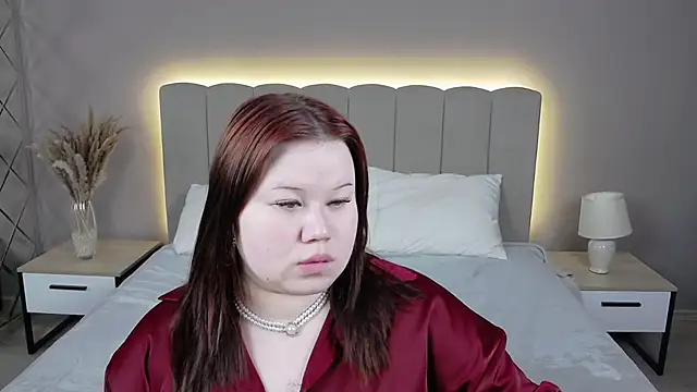 EvaNova  online show from April 2026 08:18:02 AM