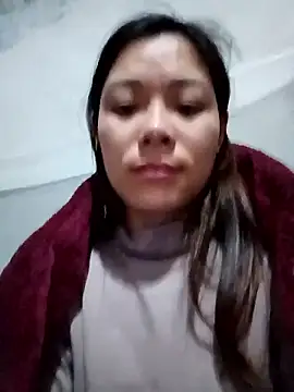 Lyla john online show from January 2026 10:57:02 PM