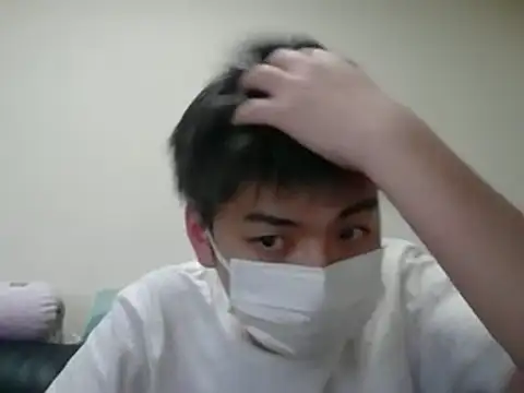 Snapshot of shunshun001006 chatting on April 2026 01:36:01 PM shunshun001006 online show from April 2026 01:36:01 PM