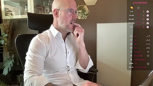 the new fit rubinho online show from April 2026 08:31:02 AM