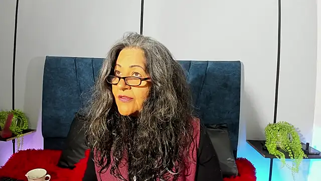 Victoriaa Anderson online show from June 2026 02:10:02 PM