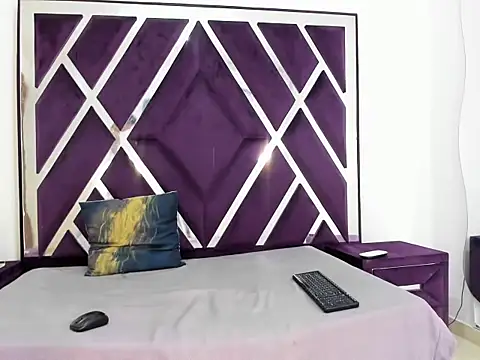 ninaasm online show from January 2026 12:54:01 PM