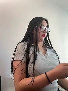 Snapshot of HaileyyyyModel chatting on November 2025 07:12:01 PM HaileyyyyModel online show from November 2025 07:12:01 PM