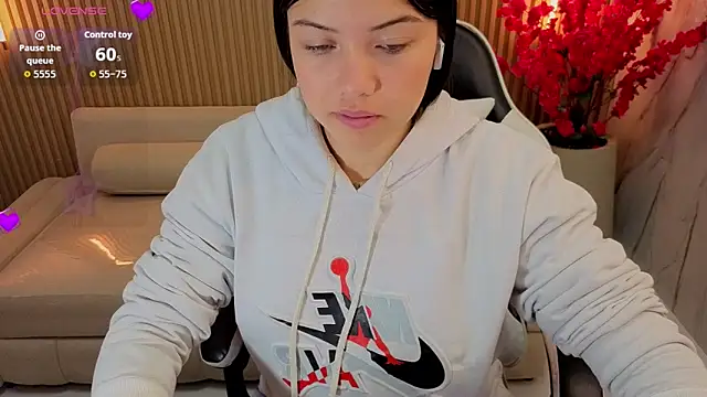 venus velvet tp online show from March 2026 01:05:01 PM