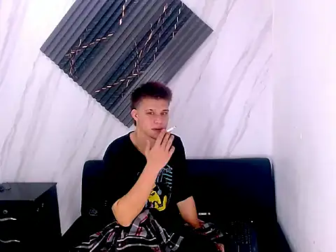 Liam York  online show from February 2026 04:31:01 AM