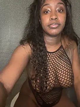 ToyaThick online show from November 2025 06:24:02 AM