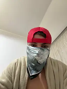 Snapshot of alexbi225756 chatting on November 2025 11:10:02 PM alexbi225756 online show from November 2025 11:10:02 PM