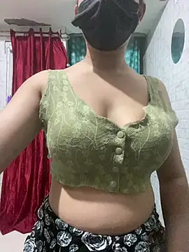 Red Queen 11 online show from February 2026 06:39:02 PM