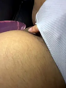 Snapshot of Couuple2004 chatting on November 2025 03:55:01 PM Couuple2004 online show from November 2025 03:55:01 PM