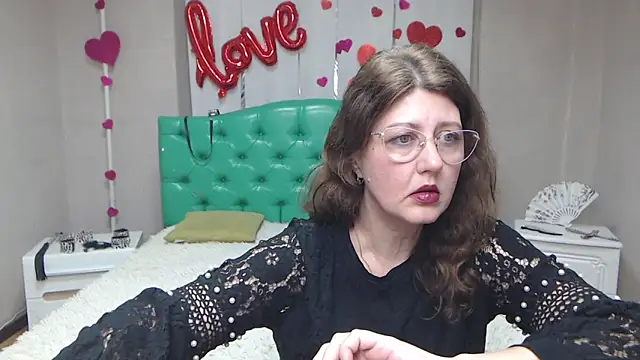 RoseHille online show from April 2026 05:08:02 PM