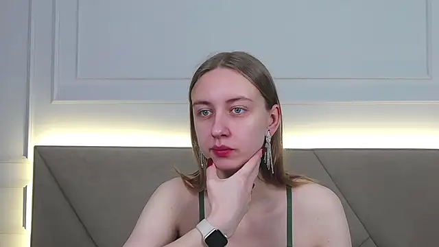 RachaelCute online show from November 2025 04:23:02 AM